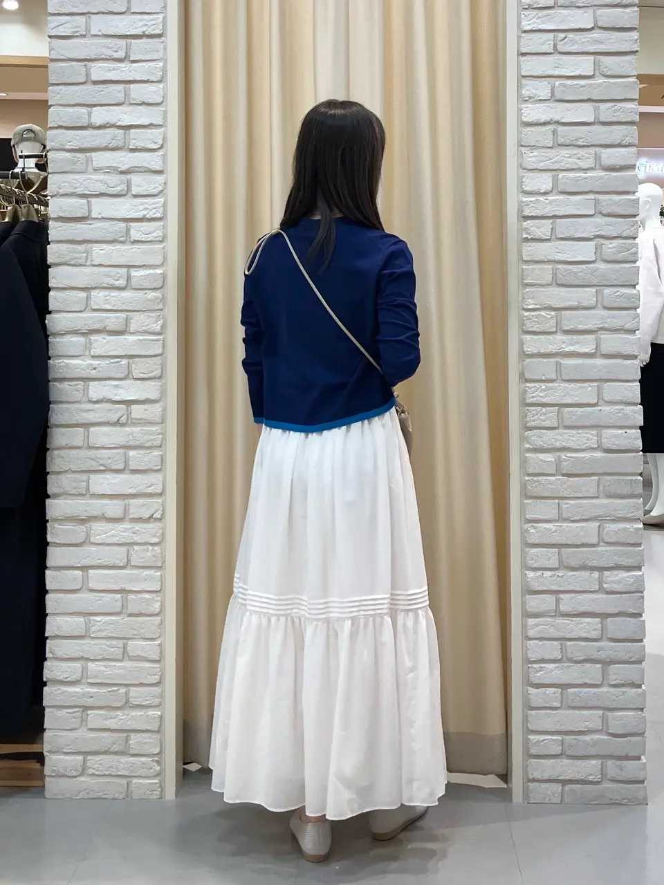 ONWARD CROSSET SELECT 檀 コーディネート画像