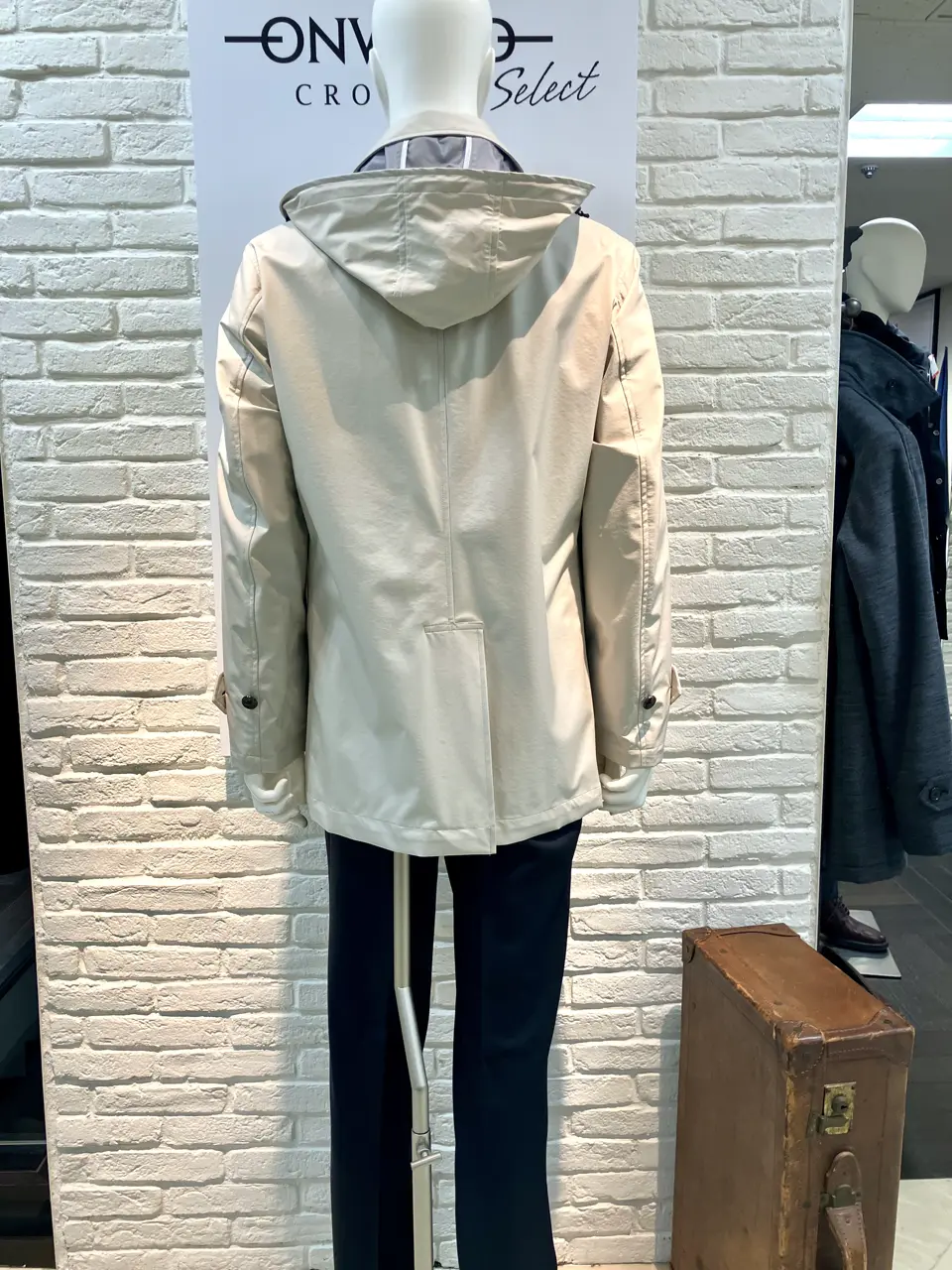 ONWARD CROSSET SELECT 斉藤 コーディネート画像