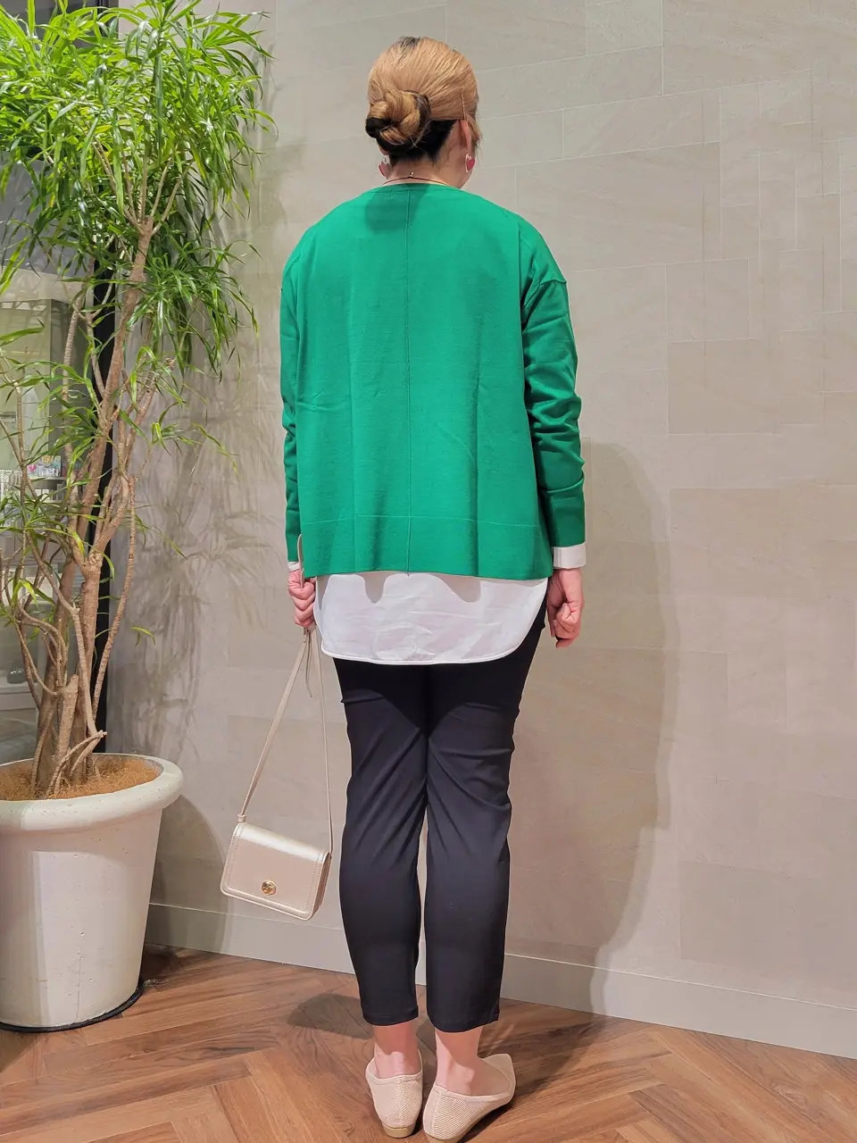 ONWARD CROSSET SELECT 西村 コーディネート画像