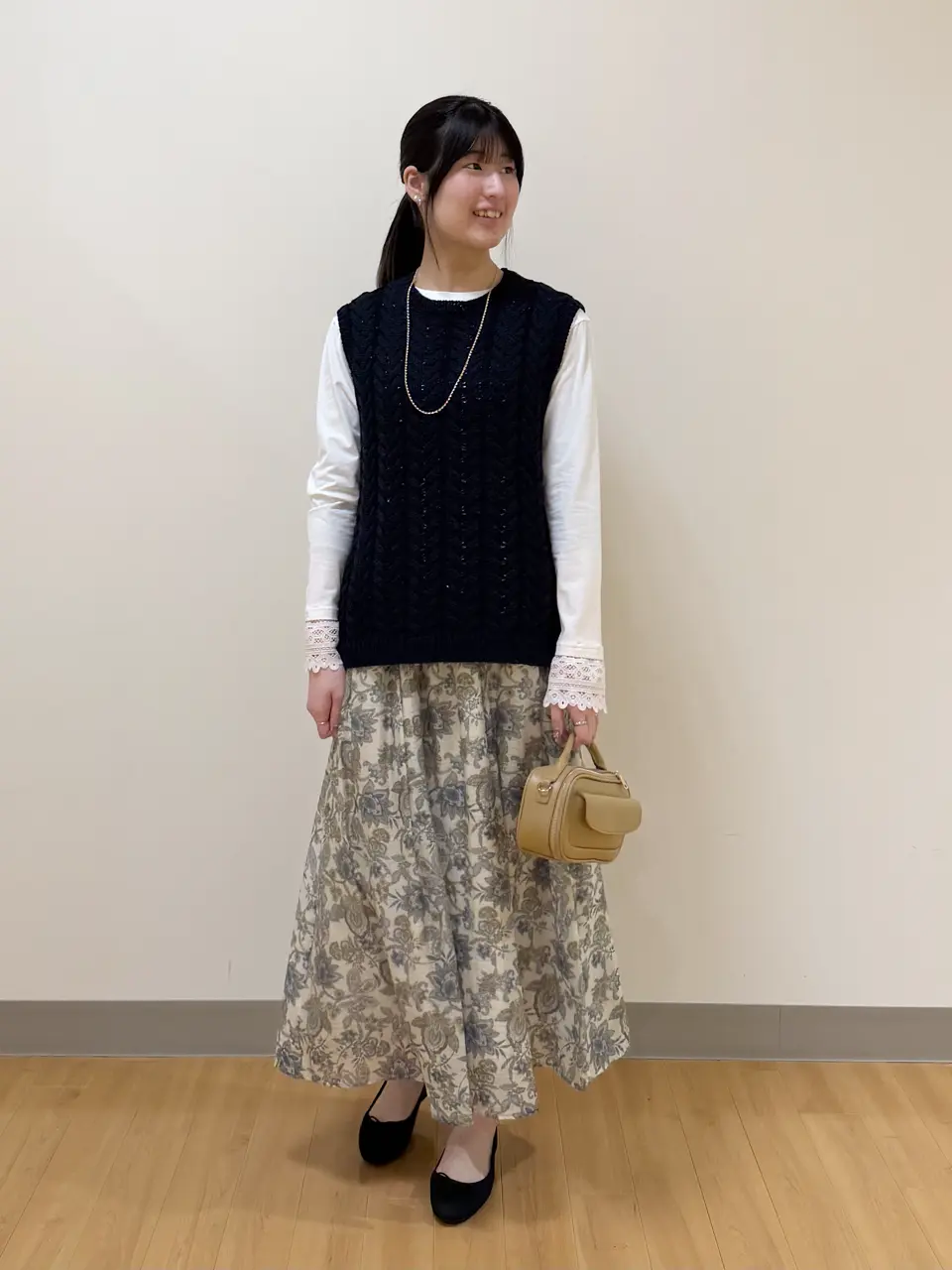 ONWARD CROSSET SELECT Aina コーディネート画像