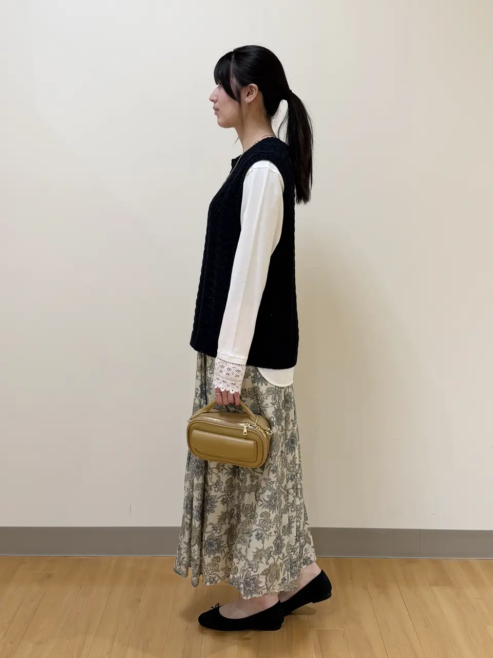 ONWARD CROSSET SELECT Aina コーディネート画像