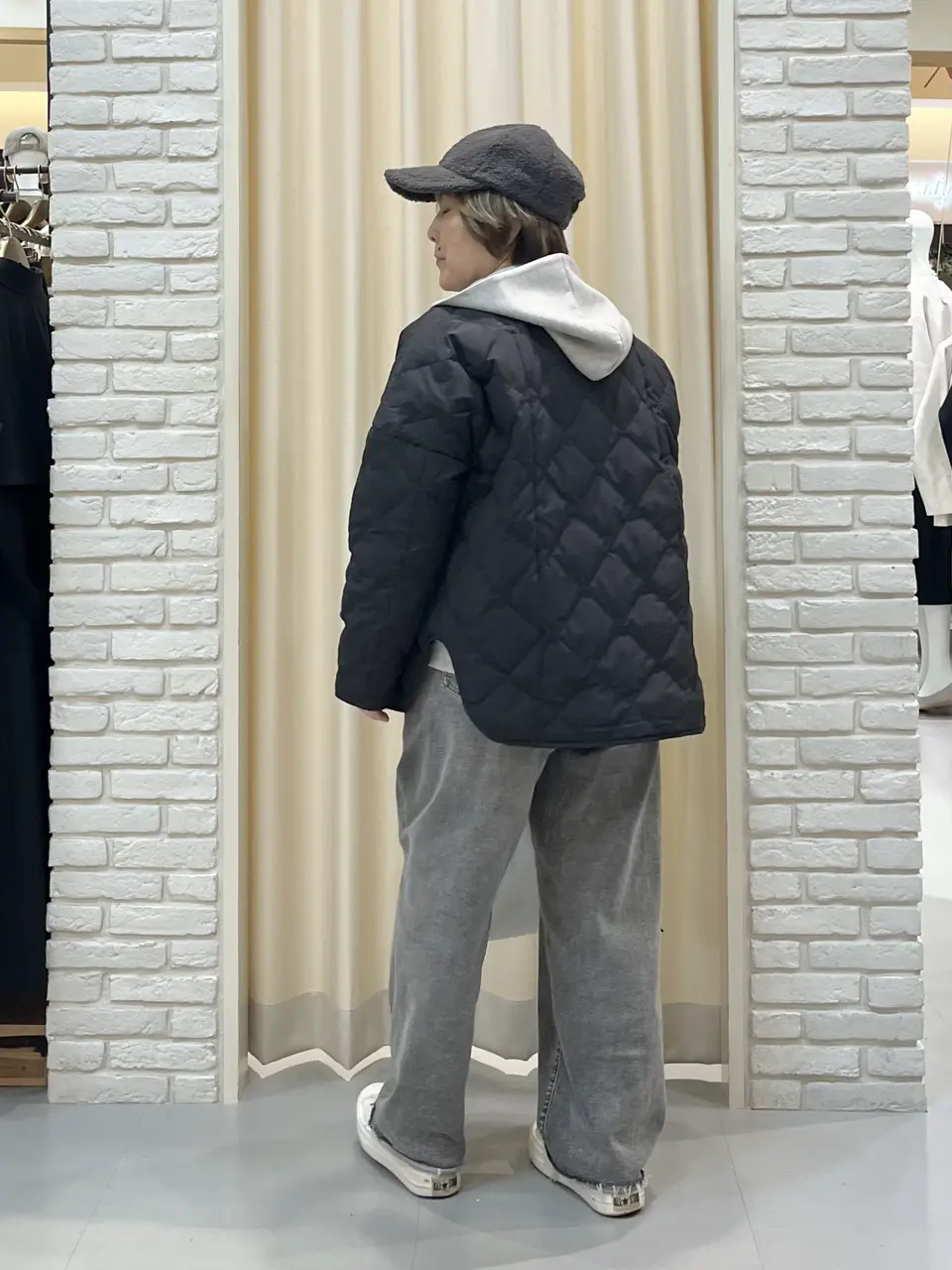 ONWARD CROSSET SELECT 吉田 コーディネート画像