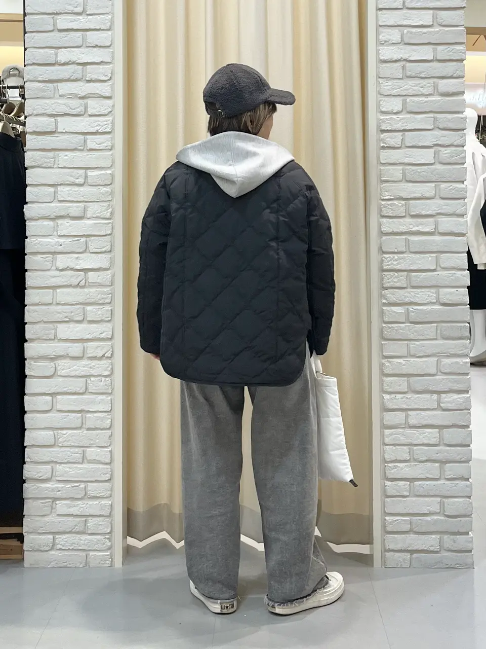 ONWARD CROSSET SELECT 吉田 コーディネート画像