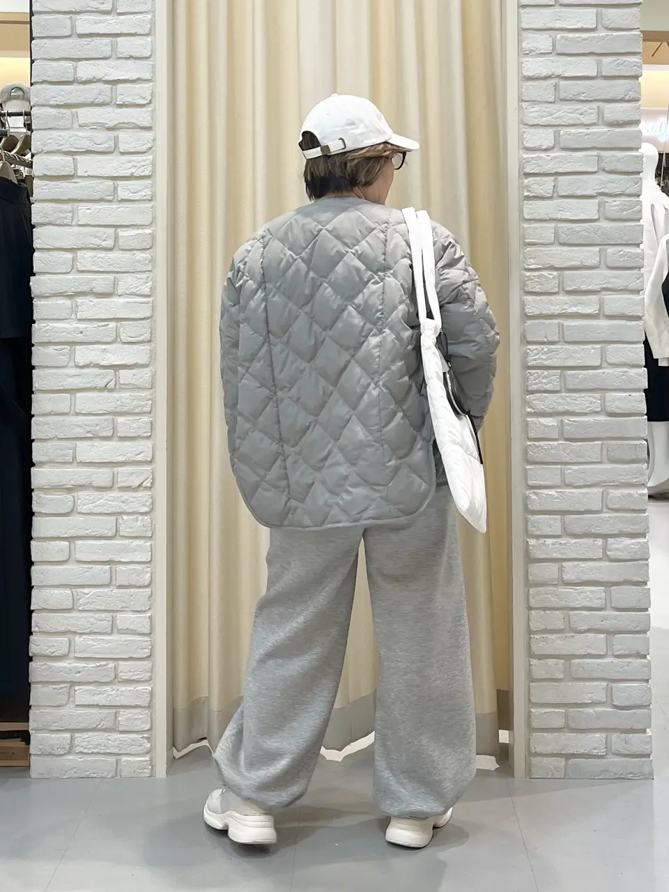 ONWARD CROSSET SELECT 吉田 コーディネート画像