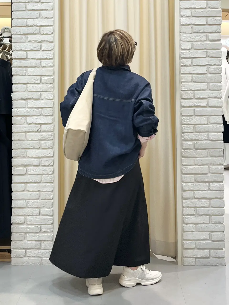 ONWARD CROSSET SELECT 吉田 コーディネート画像