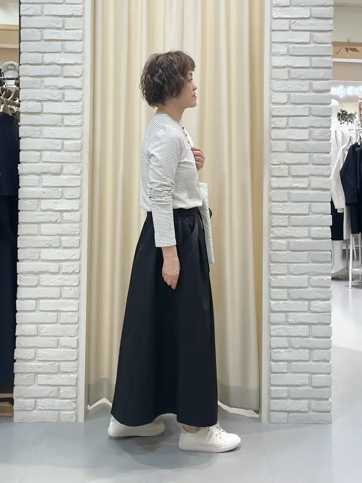 ONWARD CROSSET SELECT TSUKI コーディネート画像