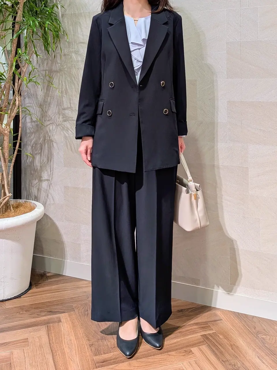 ONWARD CROSSET SELECT 浅岡 コーディネート画像