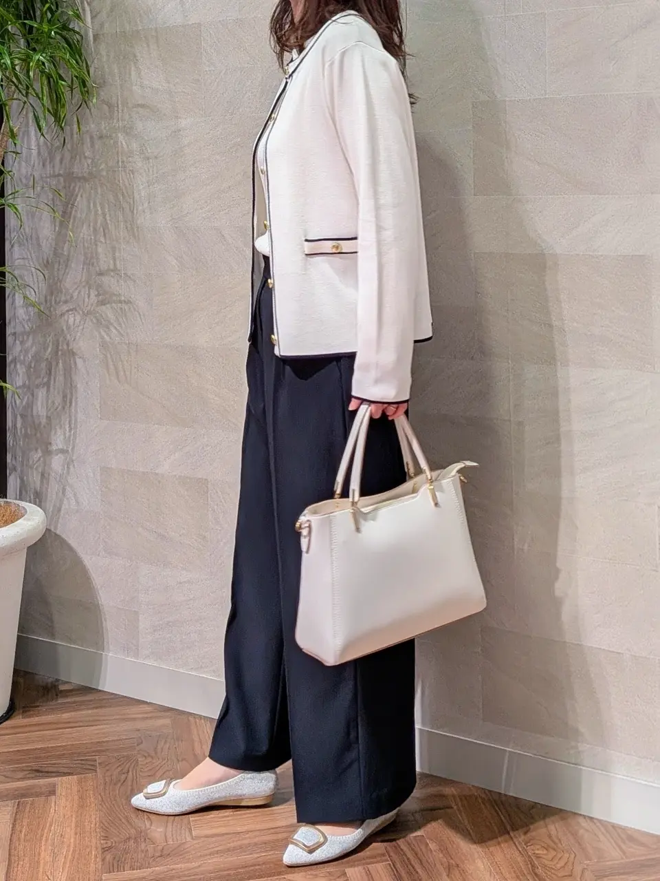 ONWARD CROSSET SELECT 浅岡 コーディネート画像