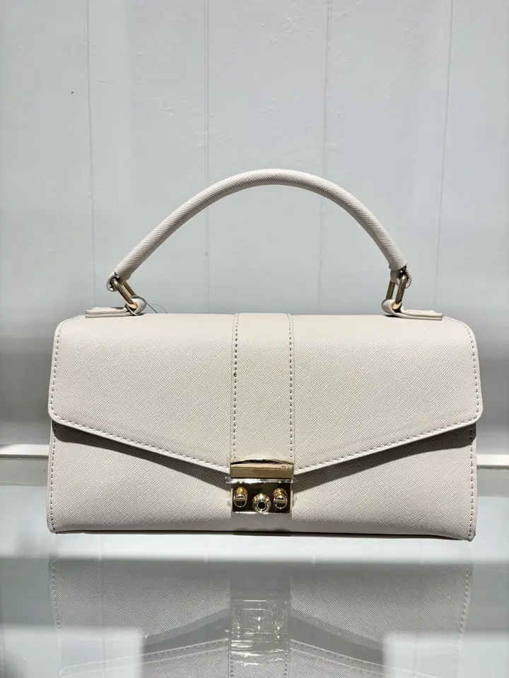 ONWARD CROSSET SELECT 千葉 コーディネート画像