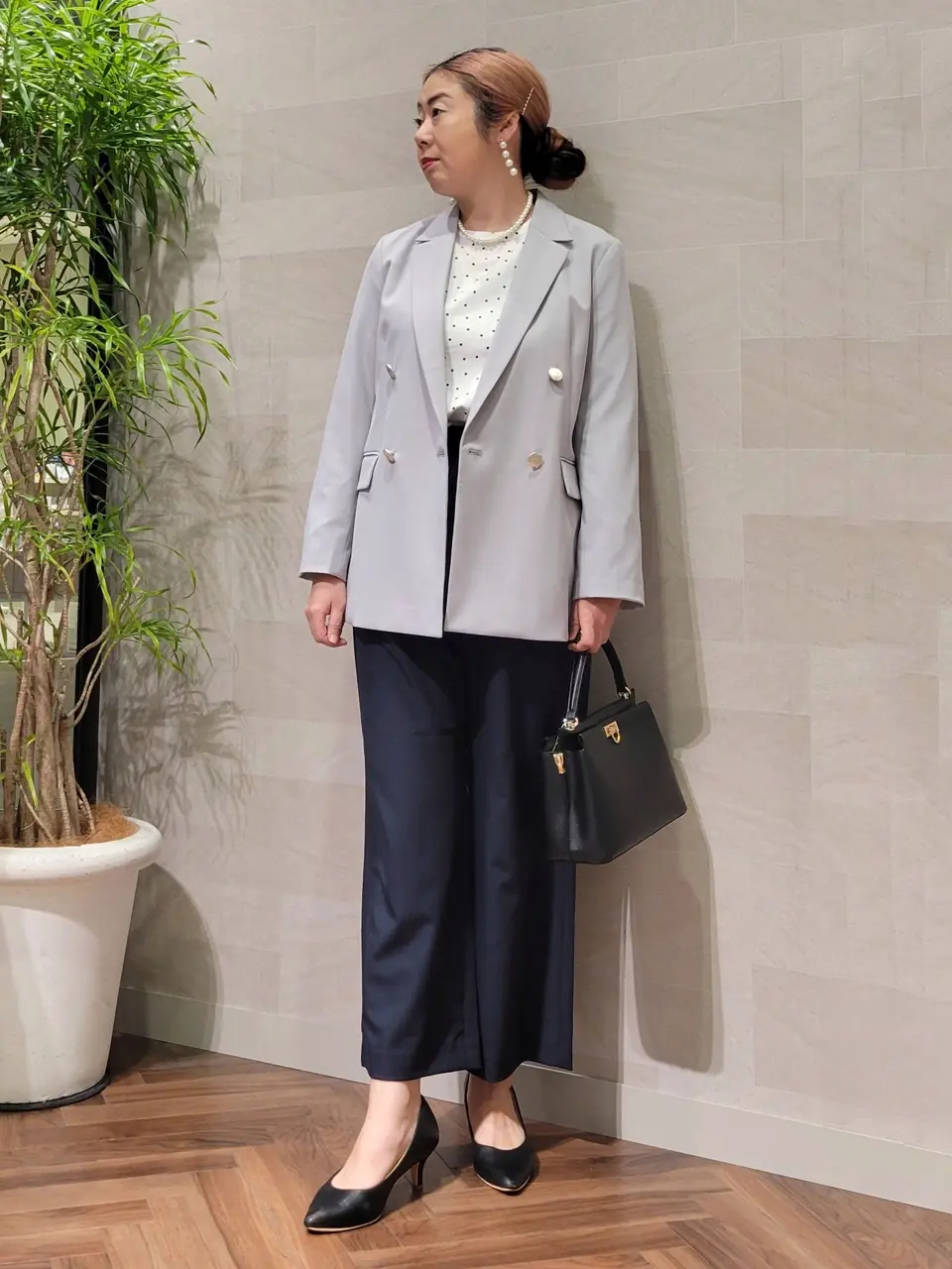 ONWARD CROSSET SELECT 西村 コーディネート画像