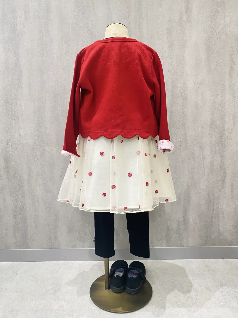 ONWARD CROSSET SELECT m.n コーディネート画像