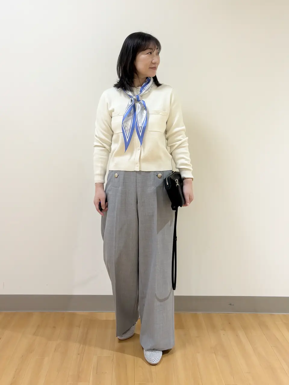 ONWARD CROSSET SELECT TAKI コーディネート画像