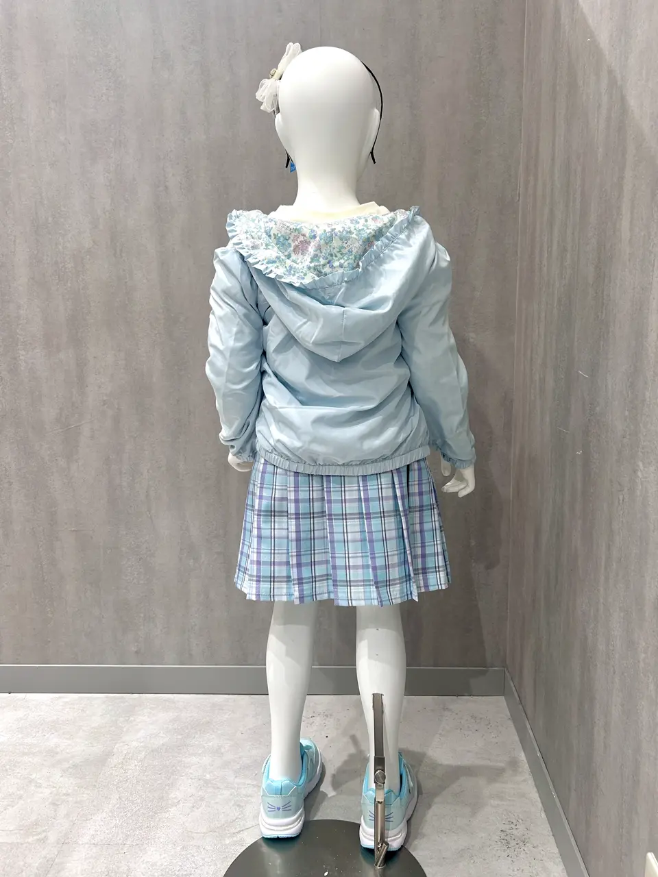 ONWARD CROSSET SELECT 秋葉 コーディネート画像