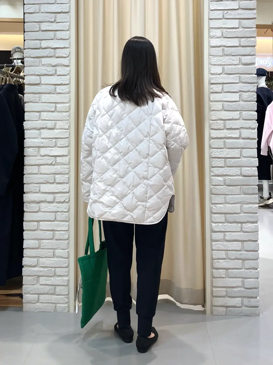 ONWARD CROSSET SELECT 檀 コーディネート画像