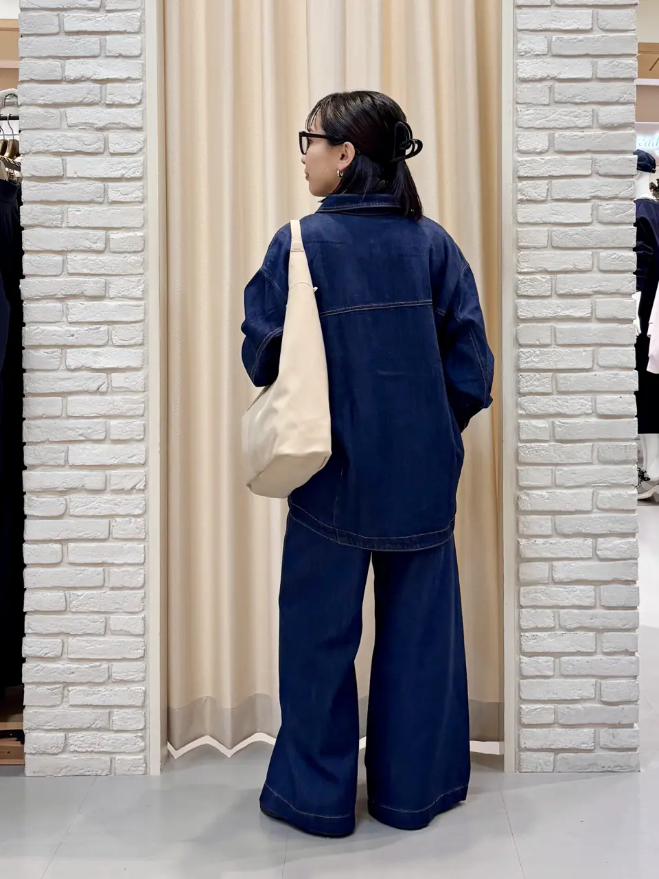 ONWARD CROSSET SELECT 服部 コーディネート画像