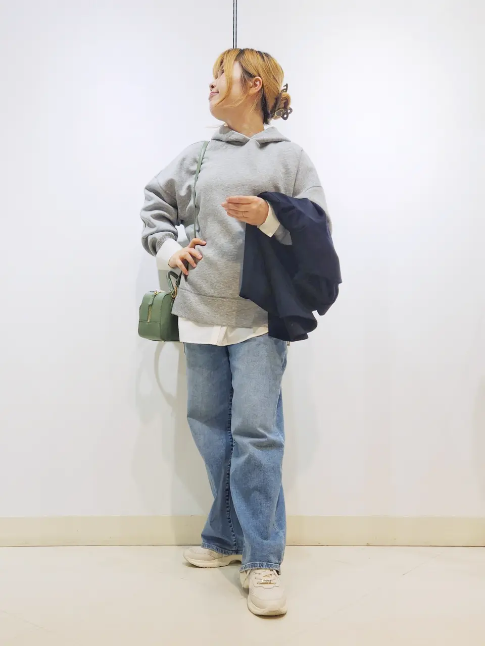 ONWARD CROSSET SELECT 中野 コーディネート画像