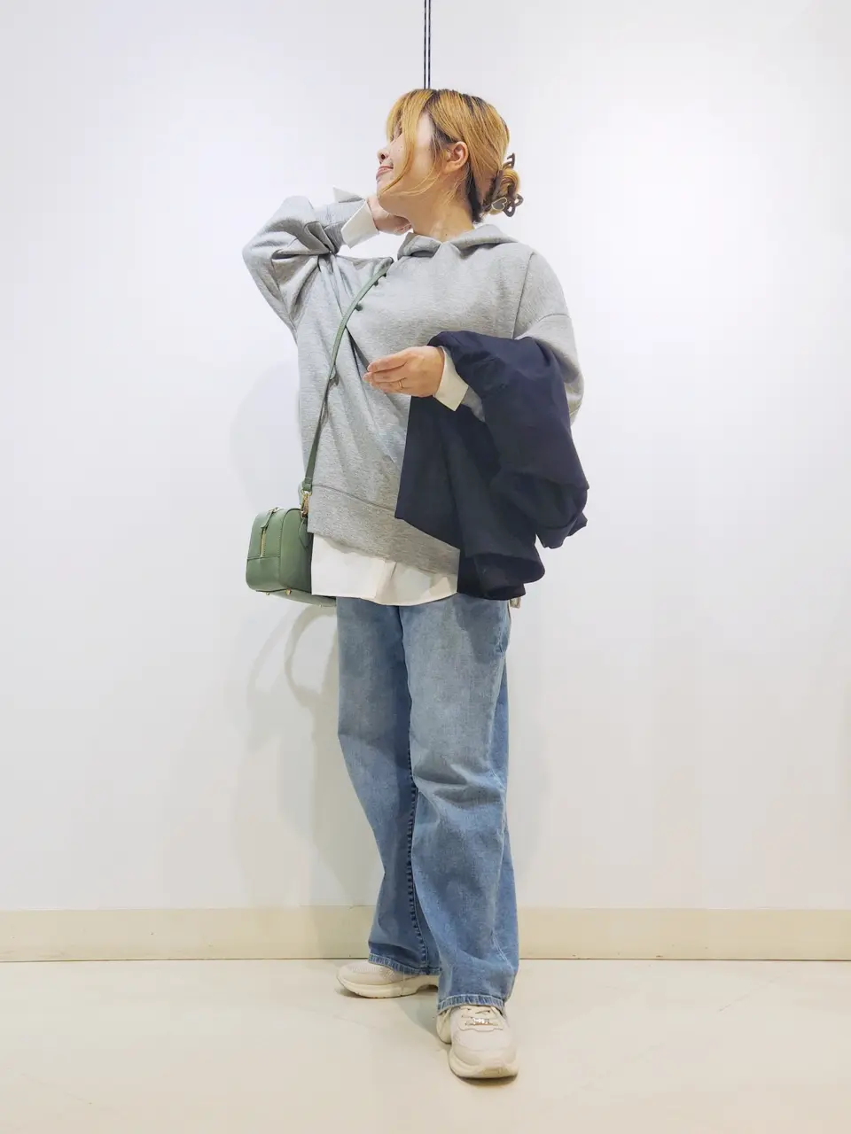 ONWARD CROSSET SELECT 中野 コーディネート画像