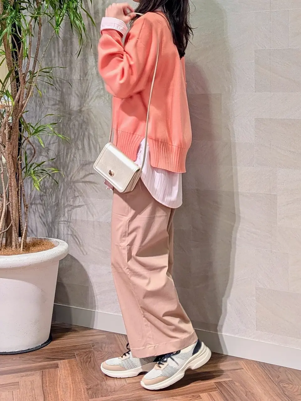 ONWARD CROSSET SELECT 浅岡 コーディネート画像