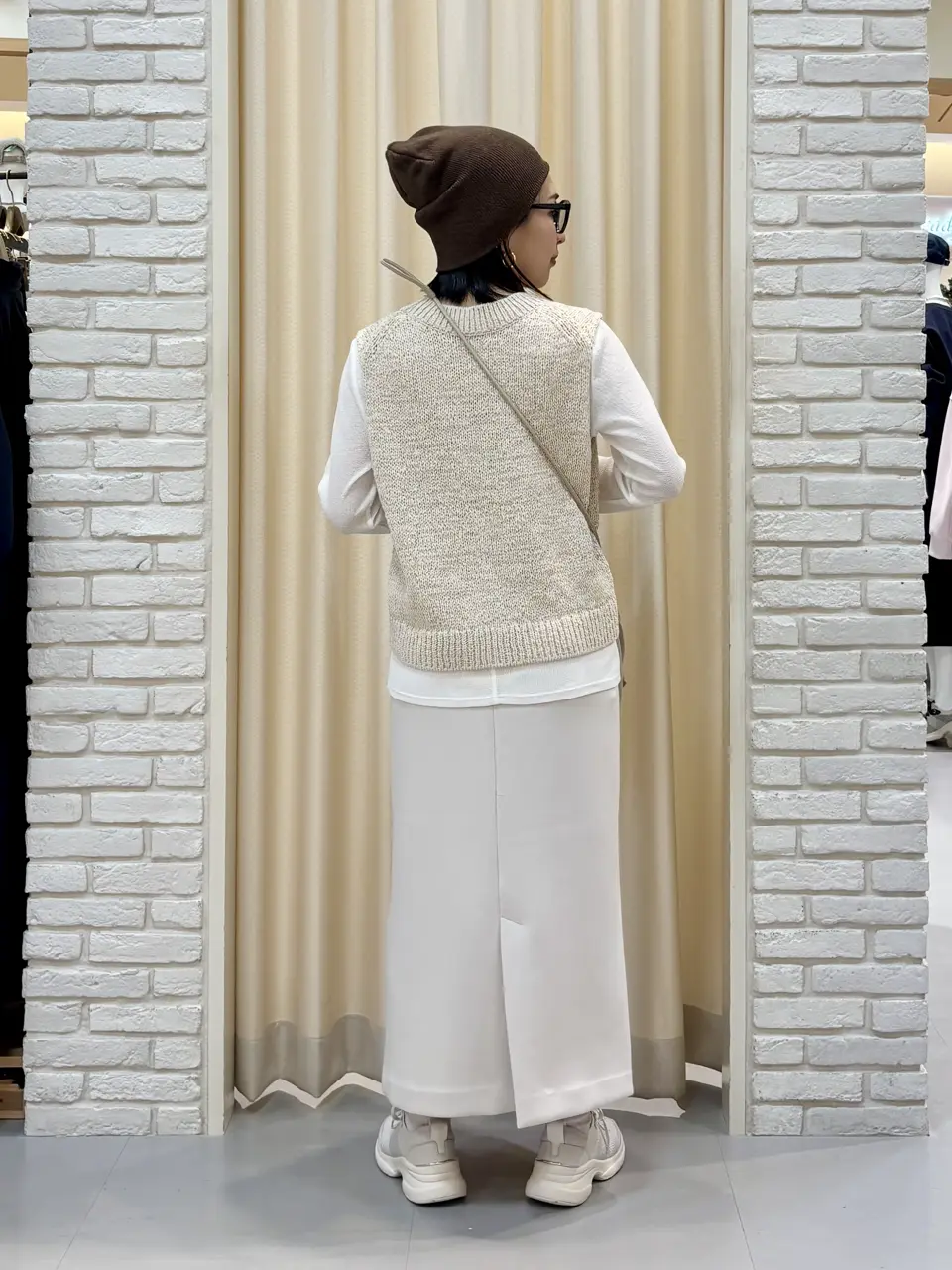 ONWARD CROSSET SELECT 服部 コーディネート画像