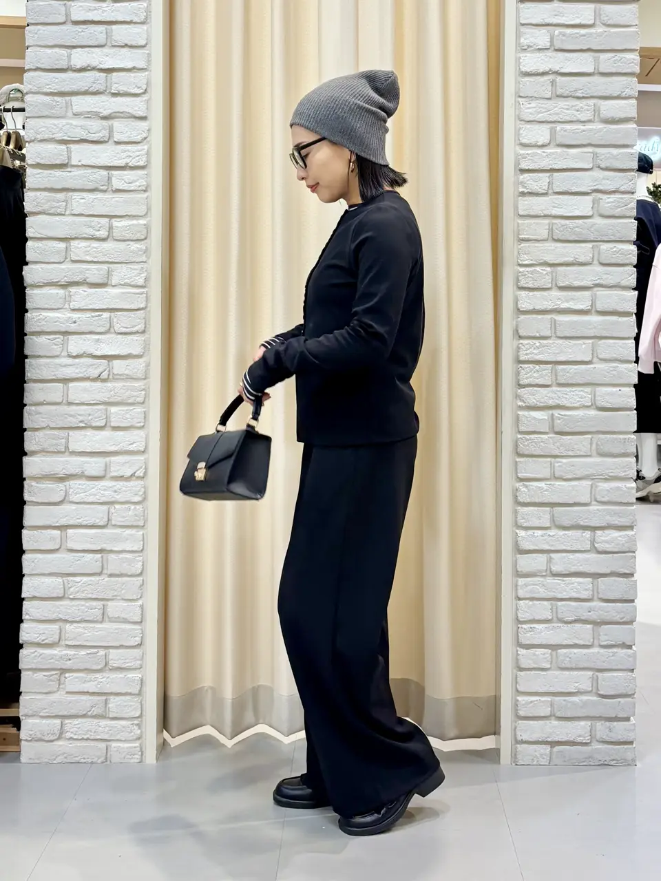 ONWARD CROSSET SELECT 服部 コーディネート画像