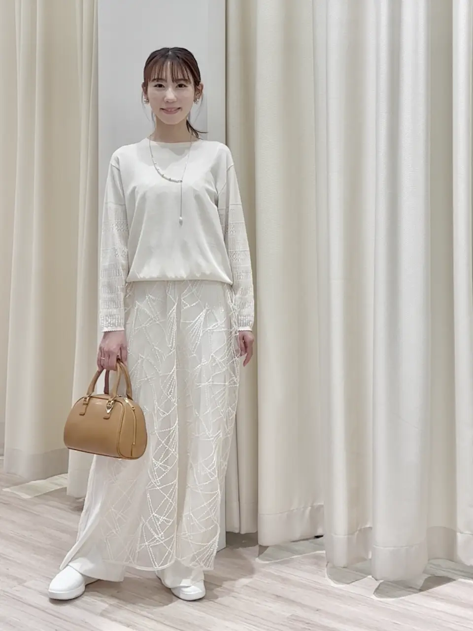  R コーディネート画像