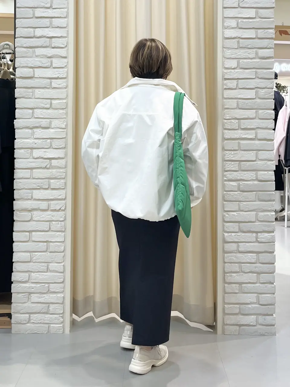 ONWARD CROSSET SELECT 吉田 コーディネート画像