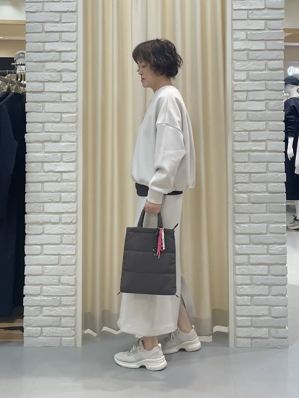 ONWARD CROSSET SELECT TSUKI コーディネート画像