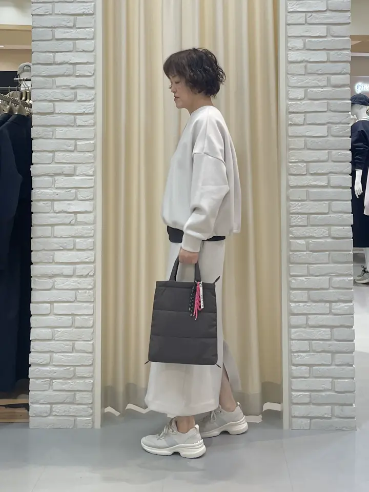 ONWARD CROSSET SELECT TSUKI コーディネート画像