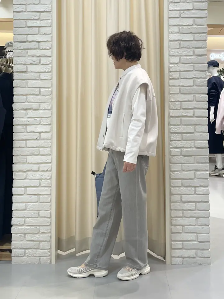 ONWARD CROSSET SELECT TSUKI コーディネート画像