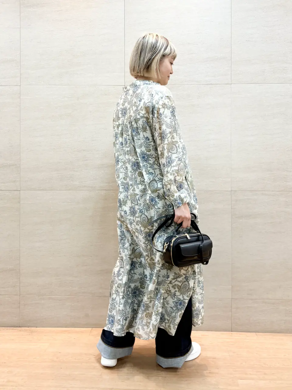 ONWARD CROSSET SELECT 佐藤 コーディネート画像