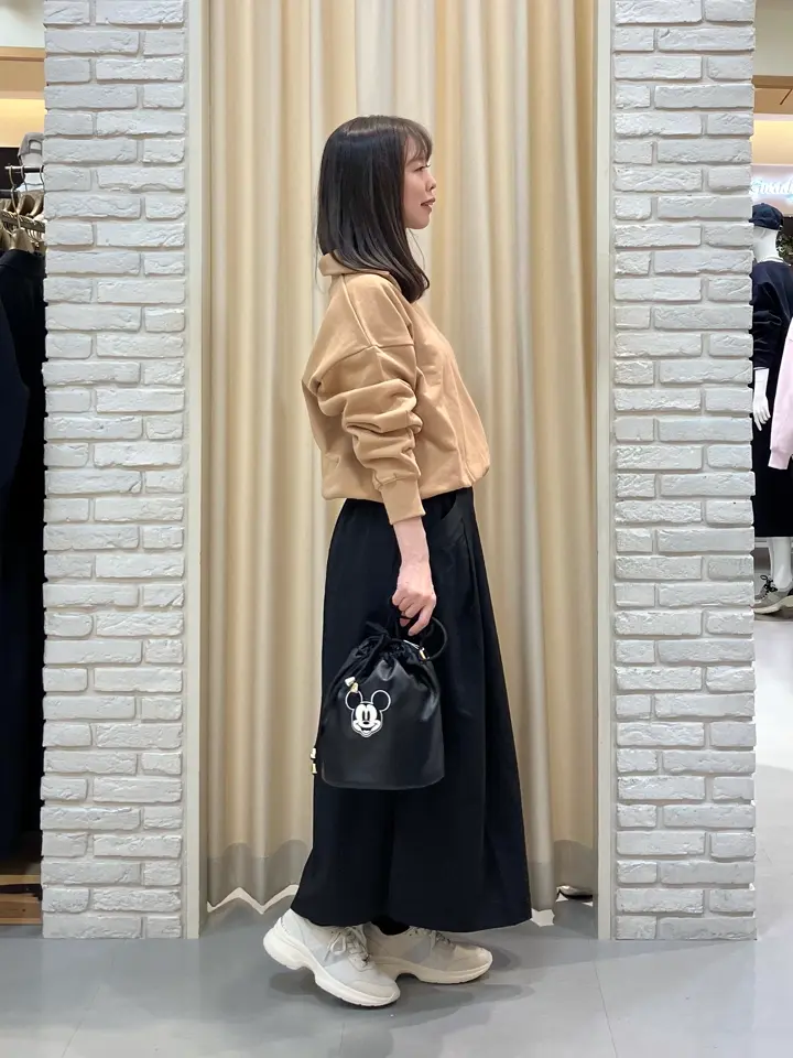 ONWARD CROSSET SELECT 檀 コーディネート画像