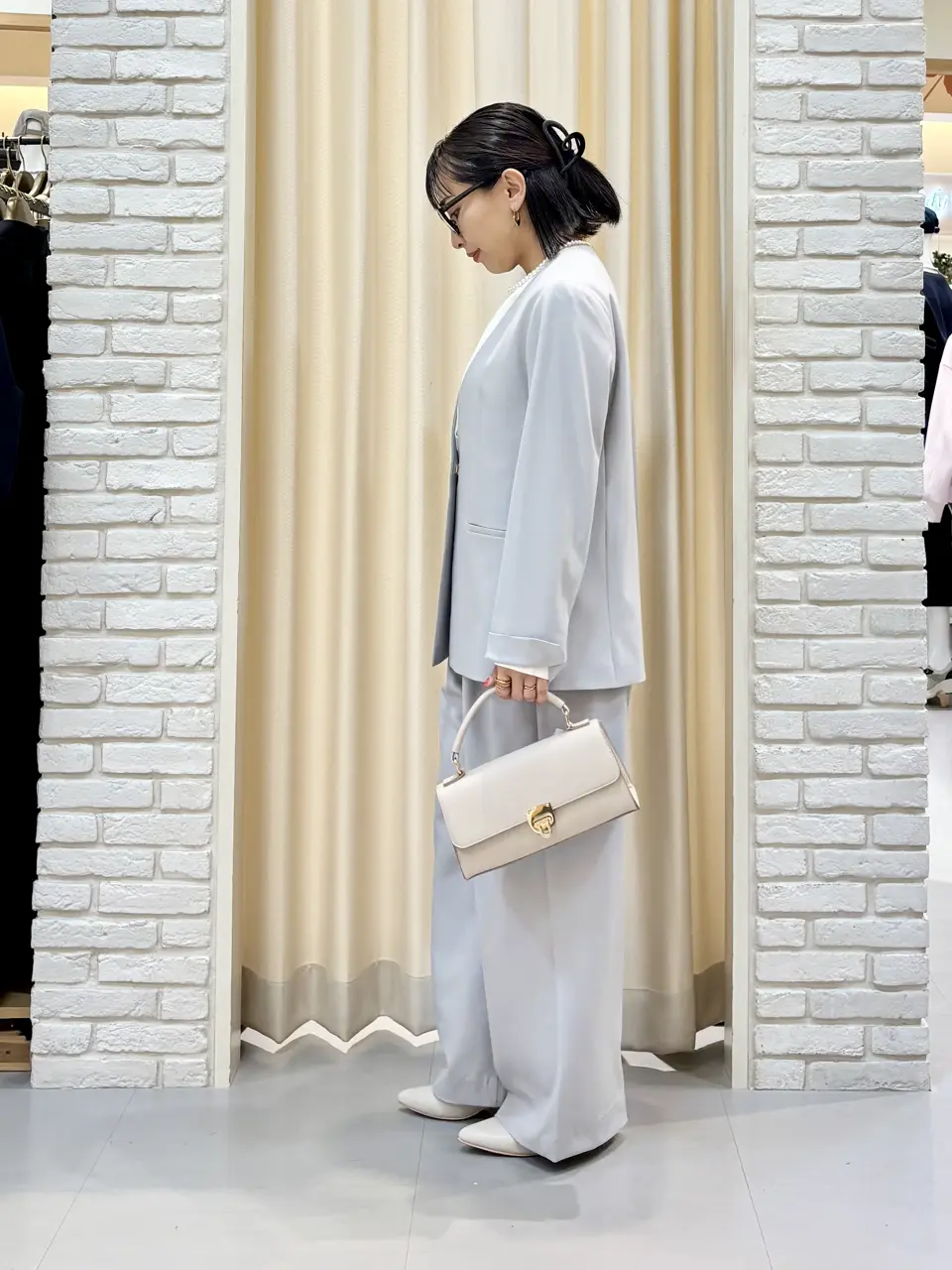 ONWARD CROSSET SELECT 服部 コーディネート画像