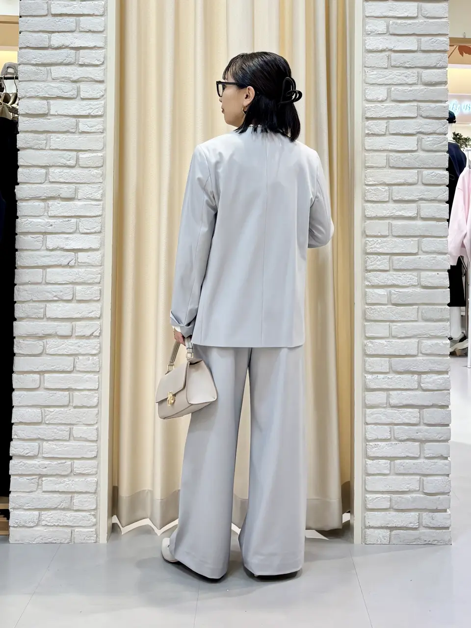 ONWARD CROSSET SELECT 服部 コーディネート画像