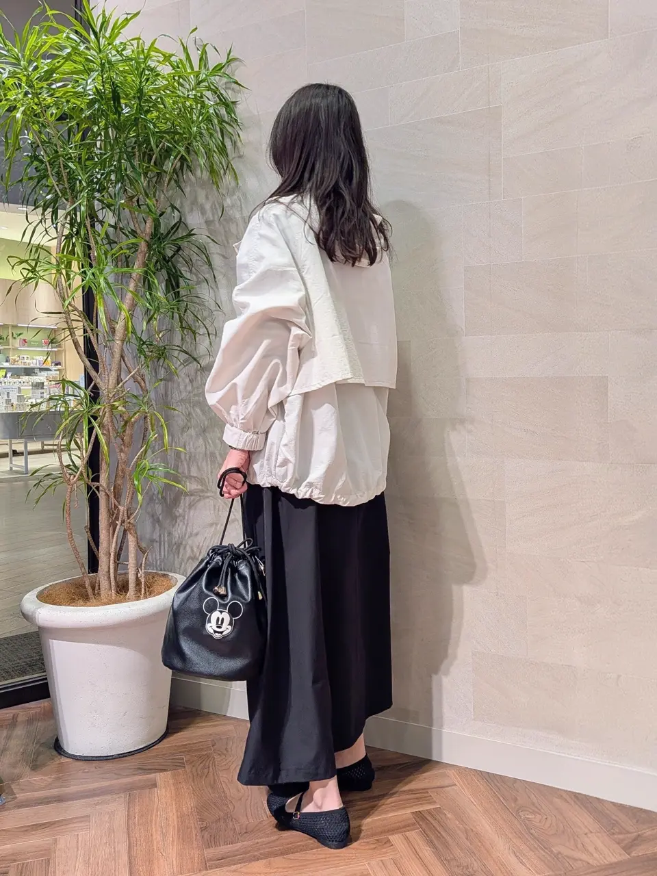 ONWARD CROSSET SELECT 浅岡 コーディネート画像