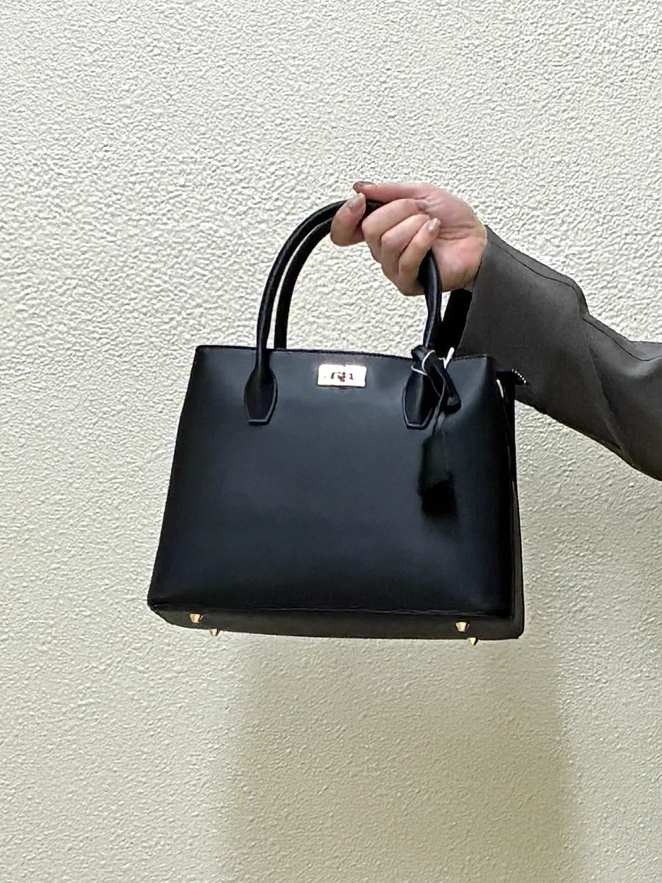 ONWARD CROSSET SELECT ハナ コーディネート画像