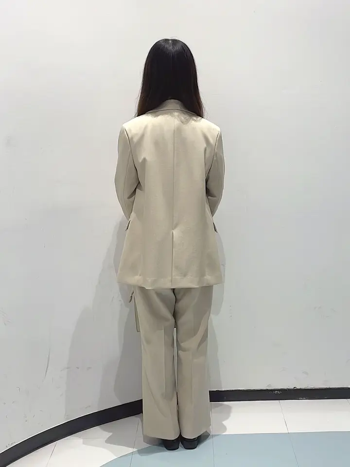 ONWARD CROSSET SELECT 安田 コーディネート画像