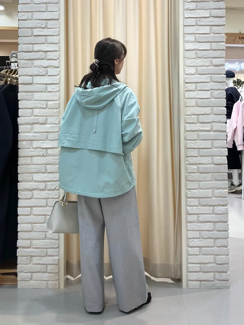 ONWARD CROSSET SELECT 檀 コーディネート画像