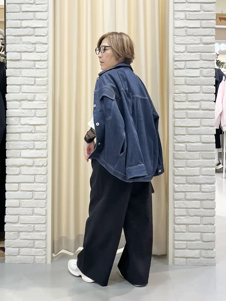 ONWARD CROSSET SELECT 吉田 コーディネート画像