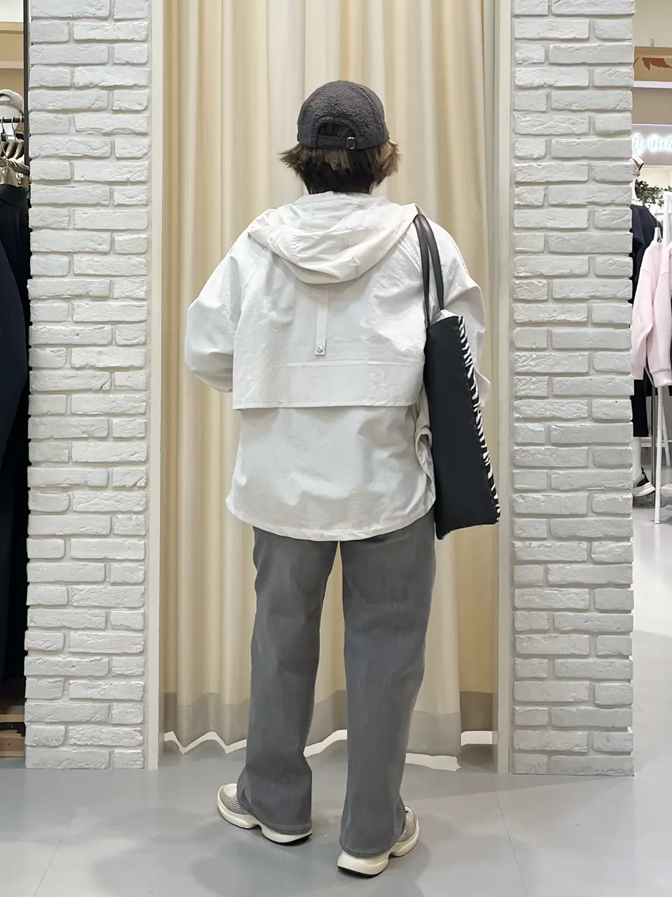 ONWARD CROSSET SELECT 吉田 コーディネート画像