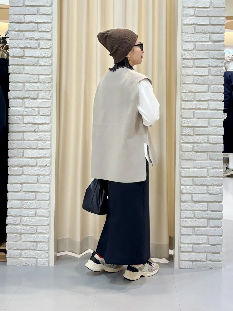 ONWARD CROSSET SELECT 服部 コーディネート画像