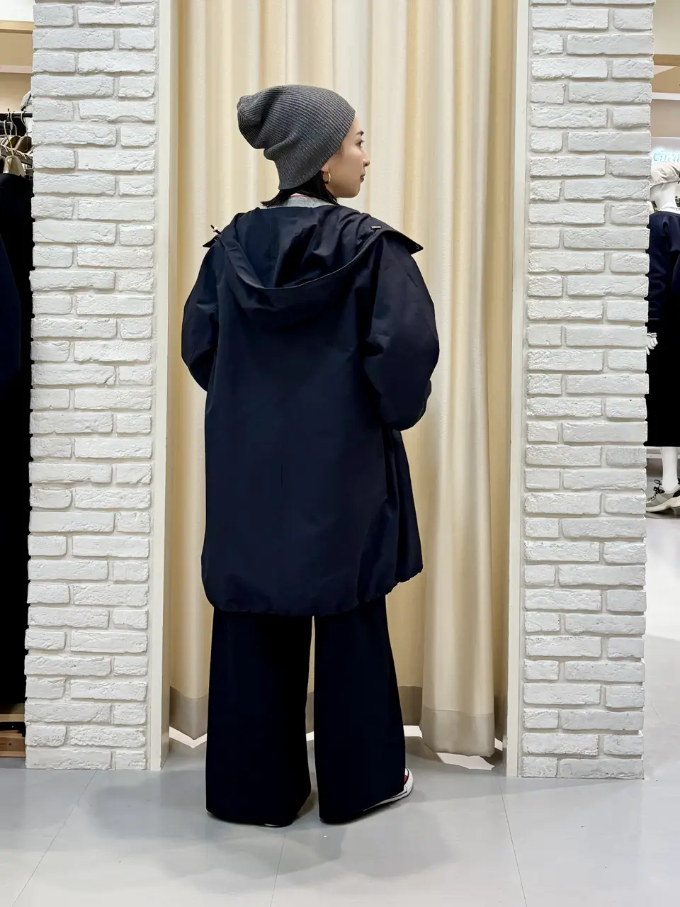 ONWARD CROSSET SELECT 服部 コーディネート画像