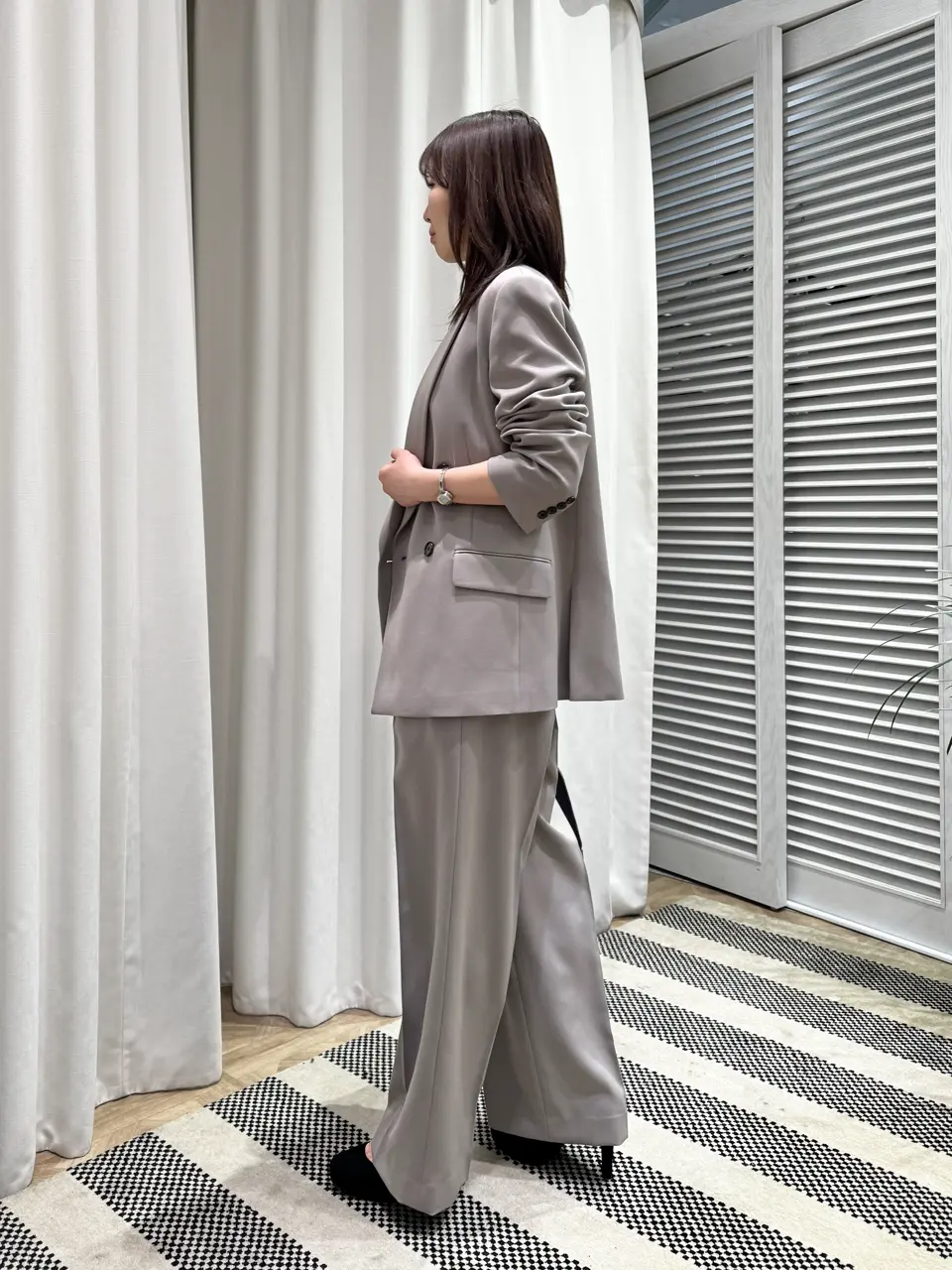 ONWARD CROSSET SELECT KURIYAMA コーディネート画像