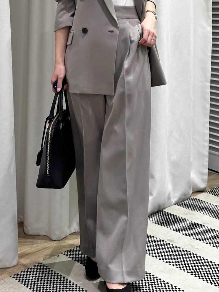 ONWARD CROSSET SELECT KURIYAMA コーディネート画像