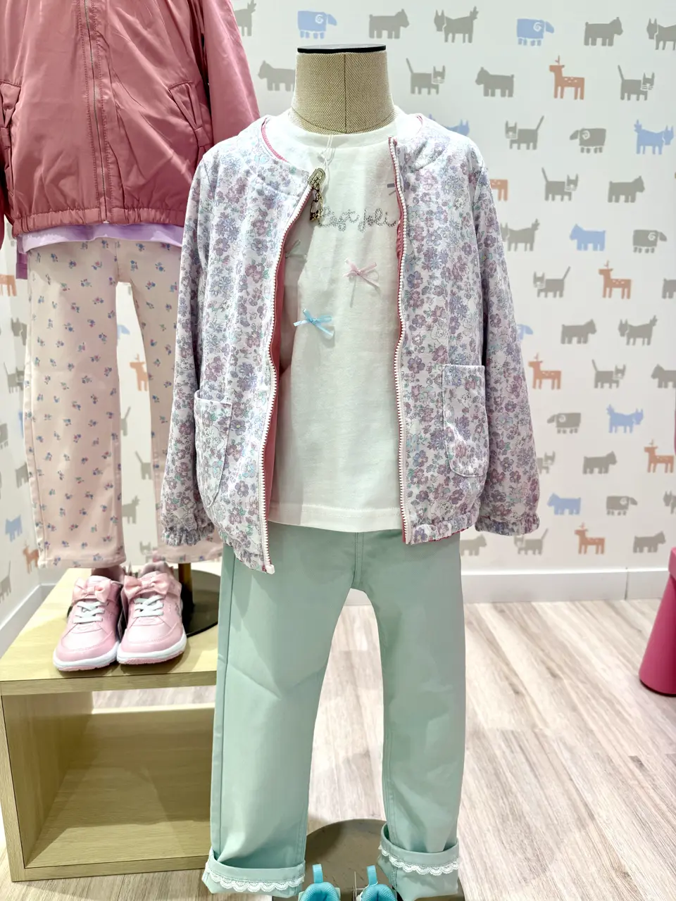 ONWARD CROSSET SELECT 杉原 コーディネート画像