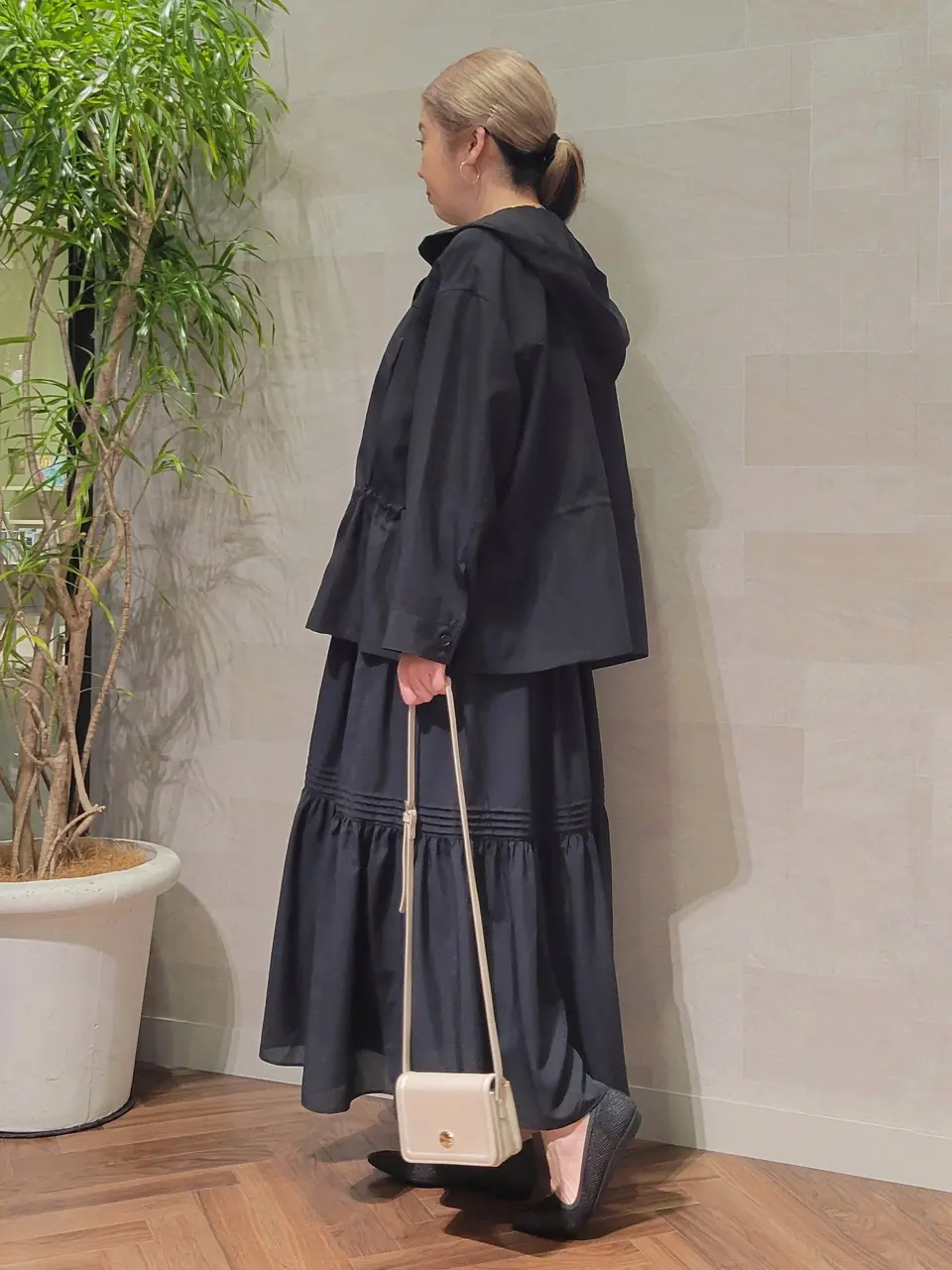 ONWARD CROSSET SELECT 西村 コーディネート画像