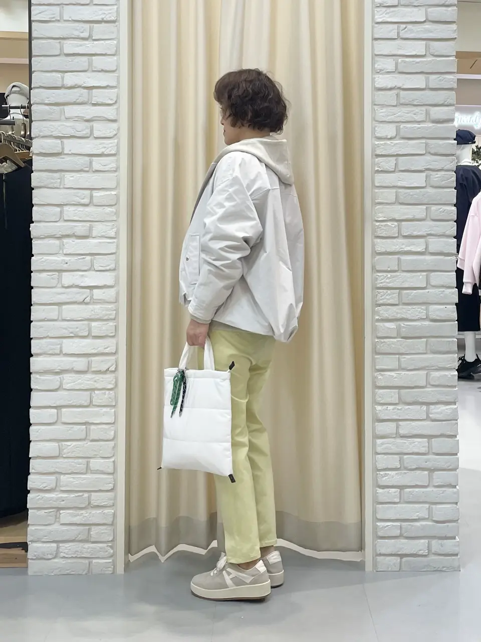 ONWARD CROSSET SELECT TSUKI コーディネート画像