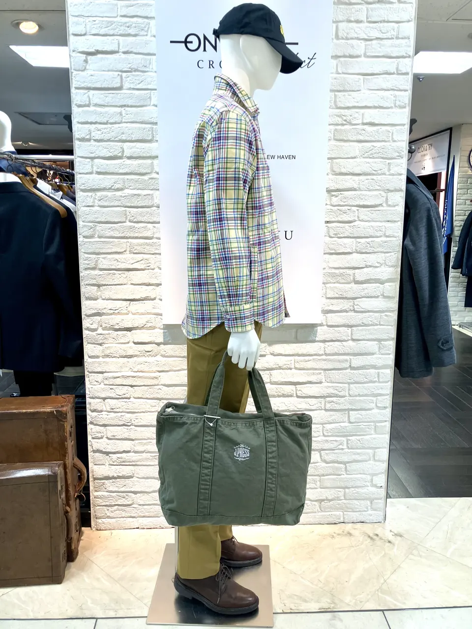 ONWARD CROSSET SELECT 斉藤 コーディネート画像