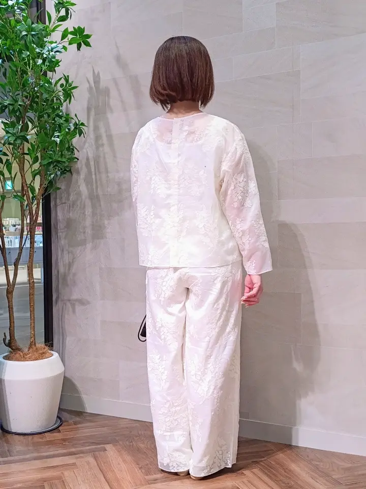 ONWARD CROSSET SELECT 白石 コーディネート画像