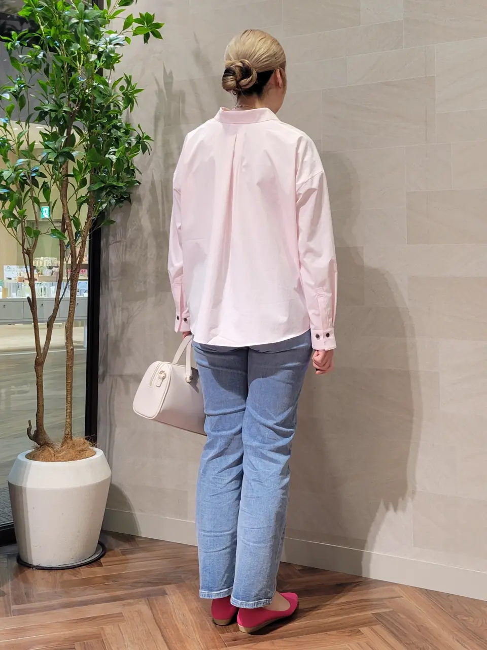 ONWARD CROSSET SELECT 西村 コーディネート画像