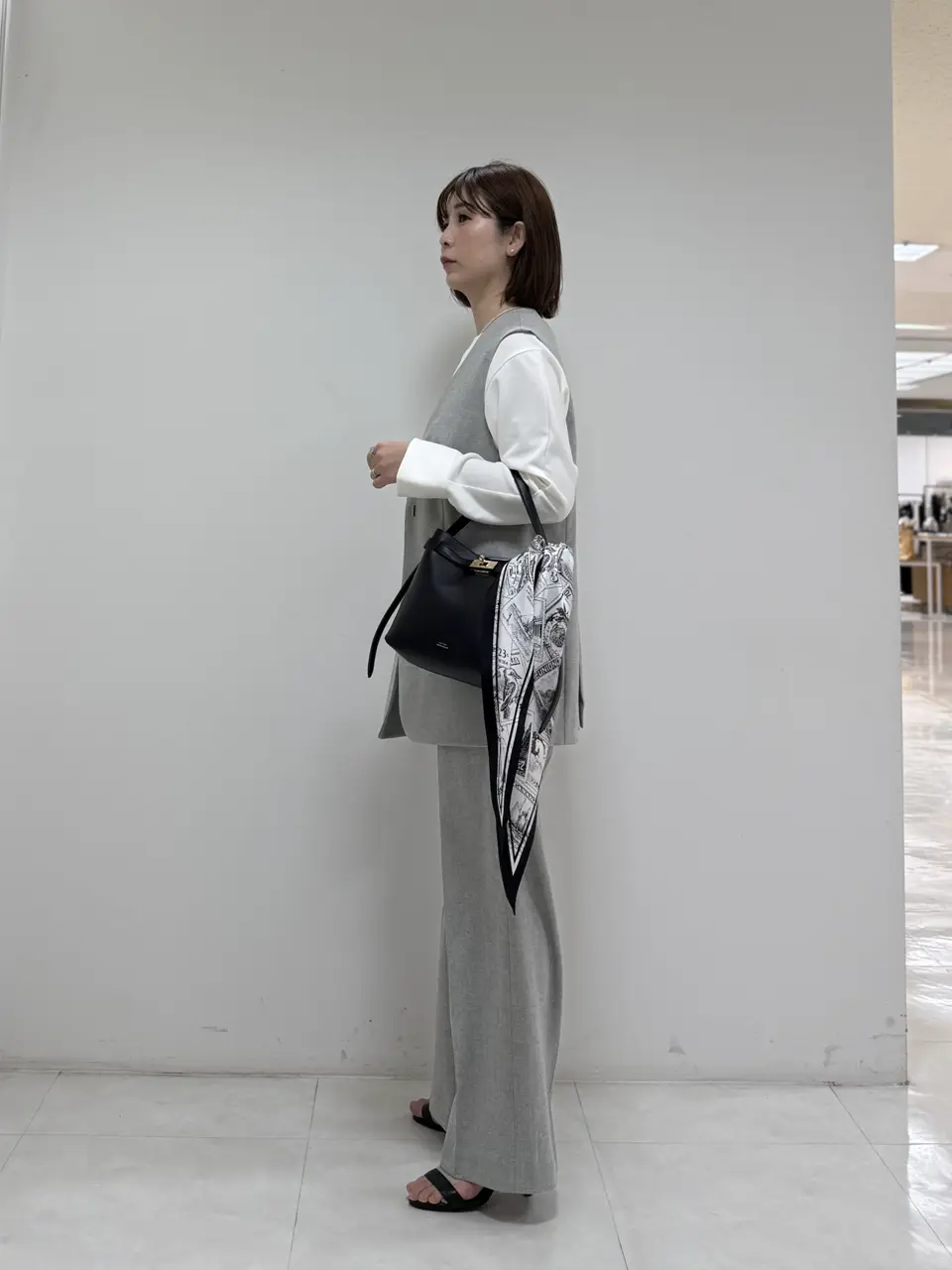 ONWARD CROSSET SELECT 市川 コーディネート画像